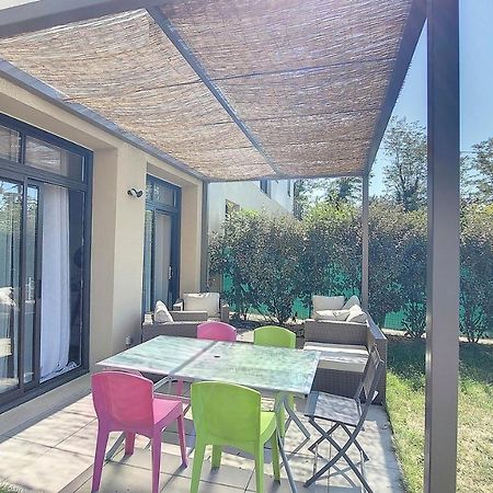 Duplex En Rez De Jardin Apartman Neuville-sur-Saône Kültér fotó